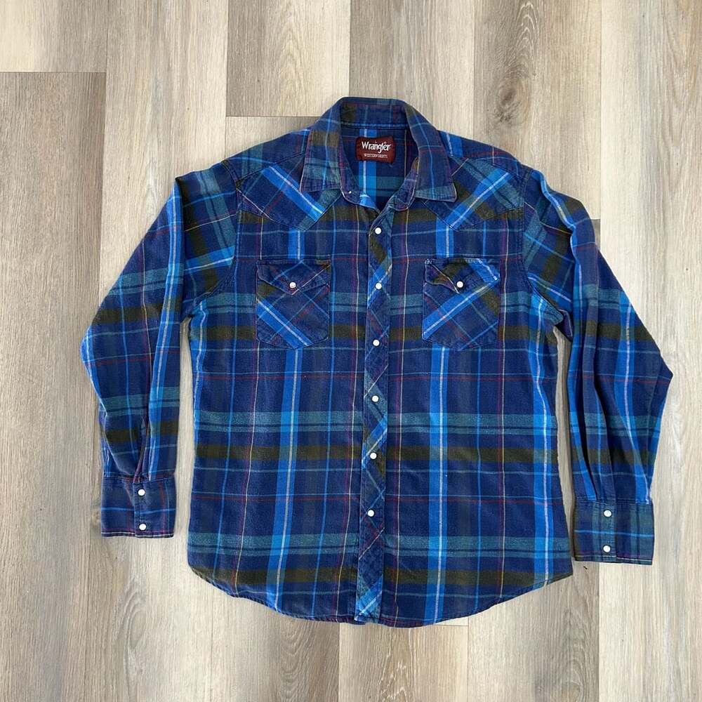 Vintage  90’s Wrangler Western Shirt Size L Blue Plaid Flannel Pearl Snap